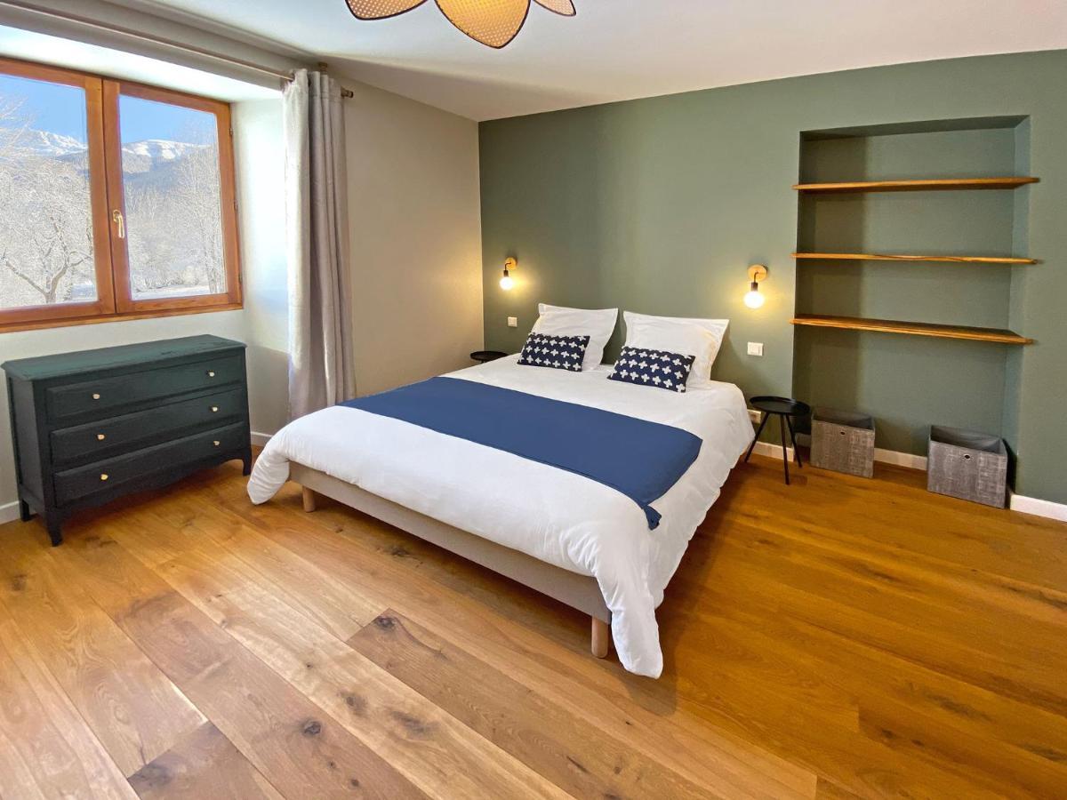 Le Chat Perche - Appartements 3 Etoiles Spacieux Et Chaleureux A Allemond Exteriör bild