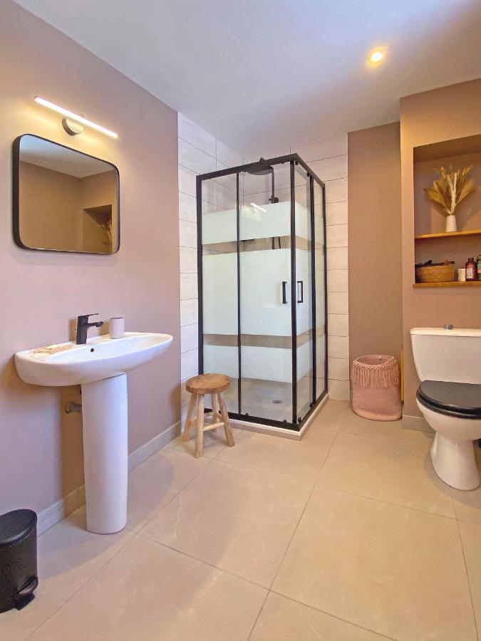 Le Chat Perche - Appartements 3 Etoiles Spacieux Et Chaleureux A Allemond Exteriör bild